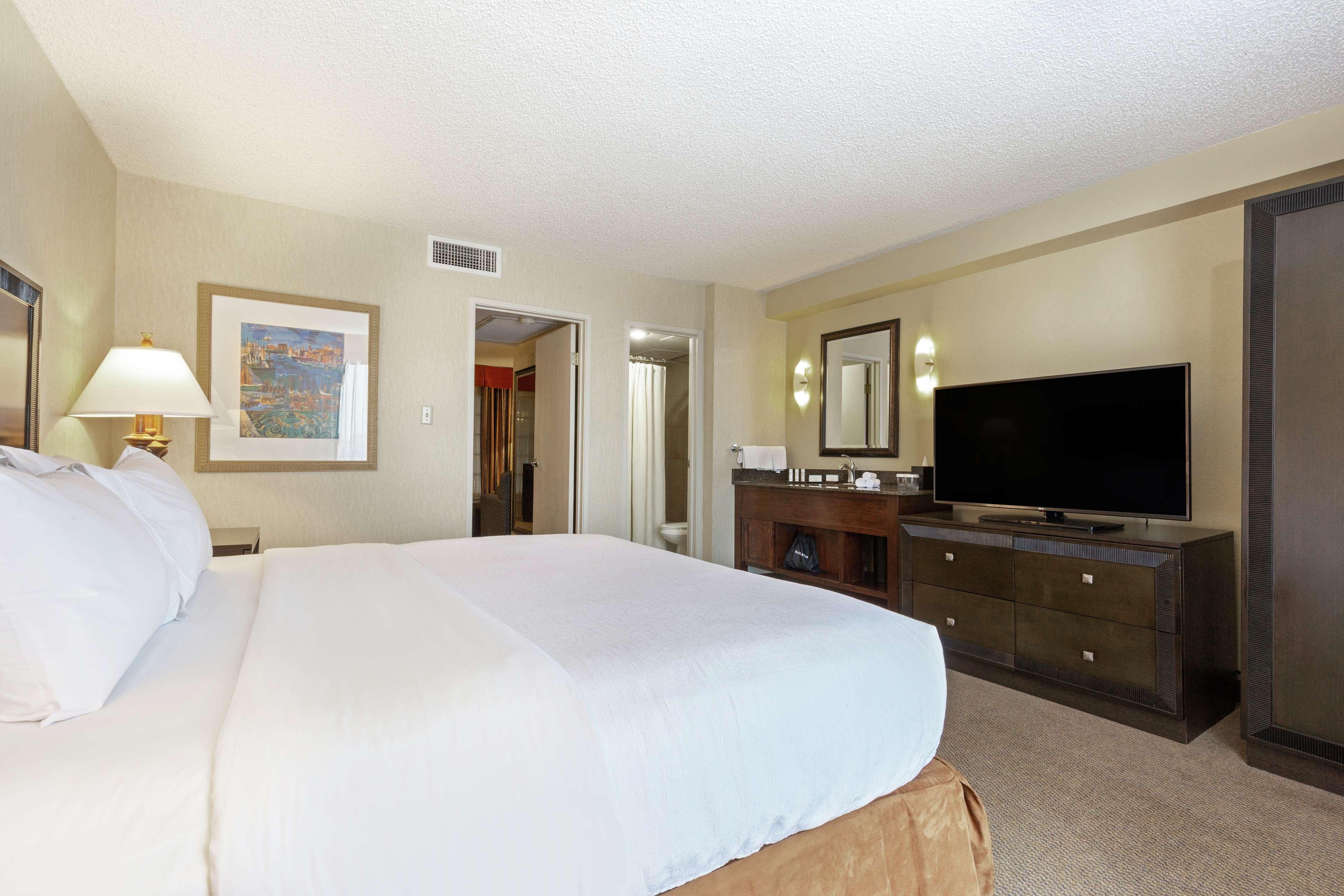 Embassy By Hilton Kansas Plaza 4*